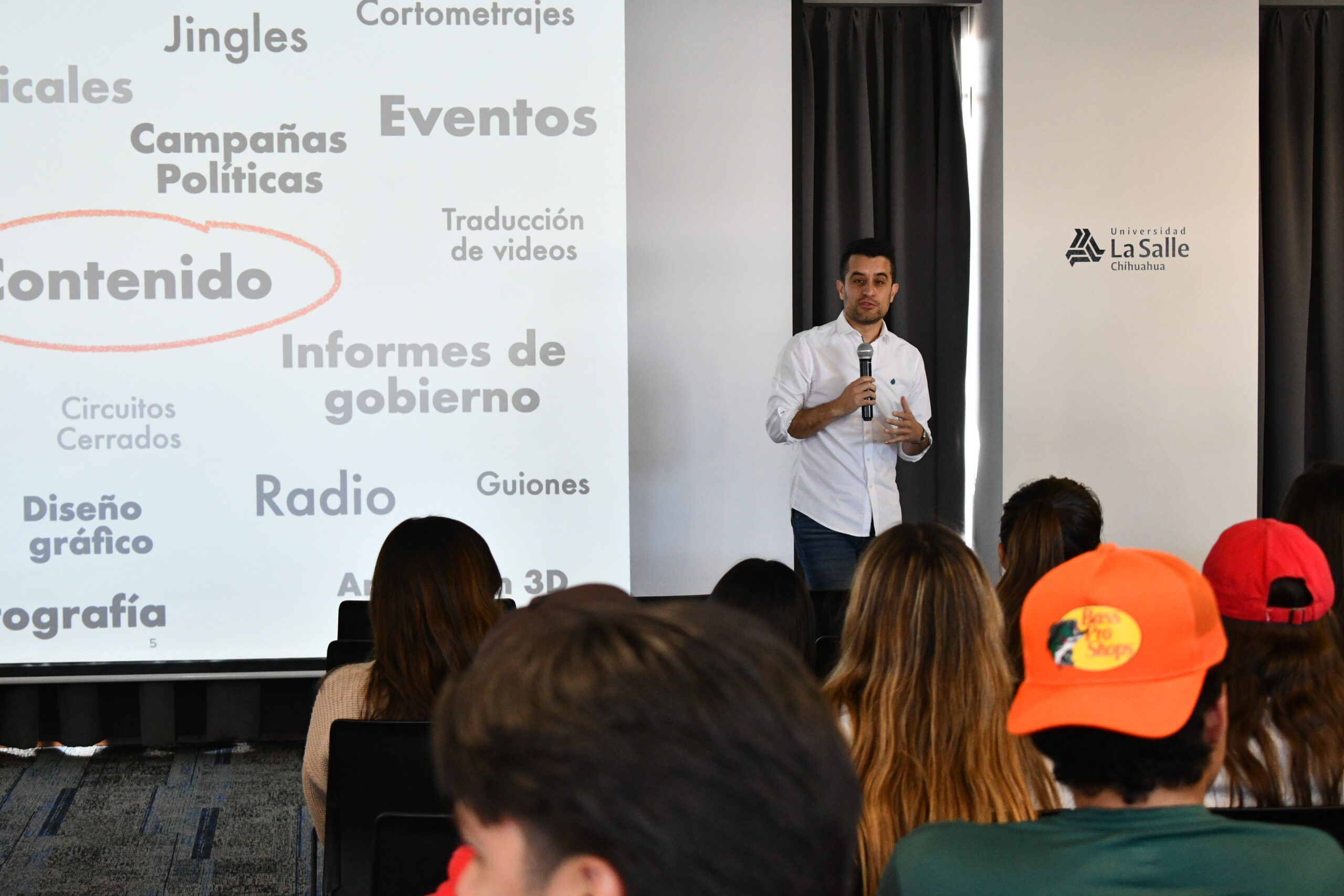 Conferencia “Jóvenes que inspiran: Historias de éxito” Beto Moreno